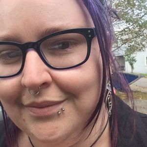 Meet your Posher, Shawna